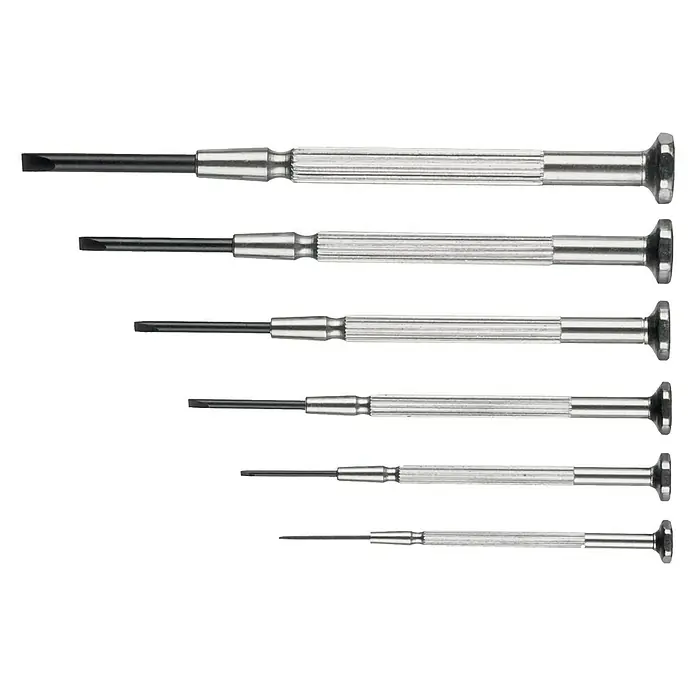 Connex Set de destornilladores de precisión COXT977004 - 6 pzs., Acero - Juego de destornilladores de precisión de punta plana para tareas delicadas, ideal para relojeros, ópticos y técnicos electrónicos. El juego consta de seis destornilladores de diferentes tamaños.