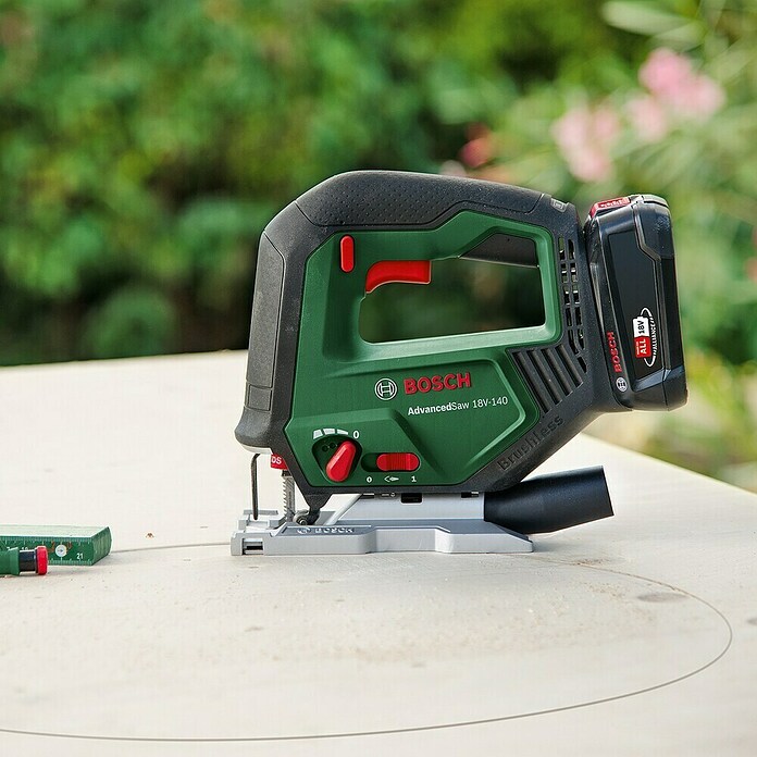 Bosch Power for All 18V Sierra de calar de batería AdvancedSaw 18V-140 (18 V, Sin batería, Número de carreras marcha en vacío: 3.000 /min) | BAUHAUS