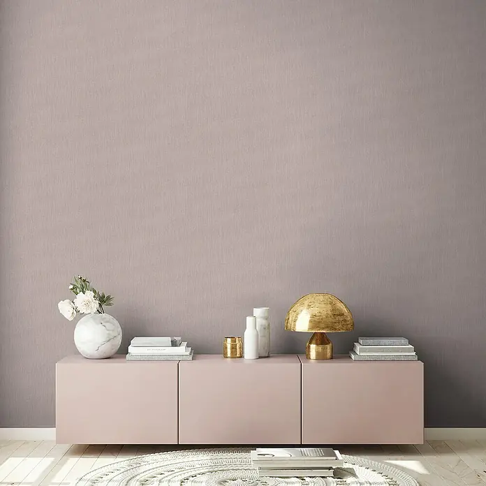 A.S. Création Stories of Life Vliestapete - Taupebraun, Uni, 10,05 x 0,53 m - Elegantes Sideboard in zartem Rosa mit goldenen Akzenten und dekorativen Elementen. Ein stilvolles Möbelstück für moderne Wohnräume.