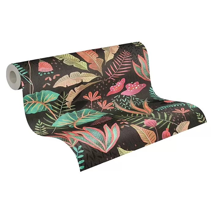 A.S. Création Famous Garden Vliestapete - Schwarz-Bunt-Grün, Floral, 10,05 x 0,53 m - Tapetenrolle mit dunklem Hintergrund und lebhaftem tropischem Blätter- und Blumenmuster, entrollt.