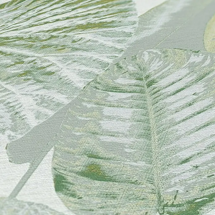 A.S. Création Famous Garden Vliestapete Dschungel - Grün-Weiß-Grau, Floral, 10,05 x 0,53 m - Nahaufnahme einer grünen Vinyltapete mit einem eleganten Blätterdesign, perfekt für stilvolle Wohnräume.