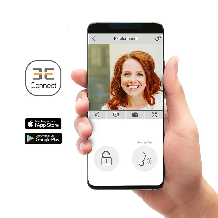 Extel Farb-Video-Türsprechanlage Code Connect - 2-Draht-Technik, Bildschirmgröße: 7″, 1.296 x 732 Pixel, Smarte Steuerung: Extel Connect - Das Bild zeigt die Extel Connect App auf einem Smartphone, die eine Live-Videoüberwachung mit Gegensprechfunktion ermöglicht.
