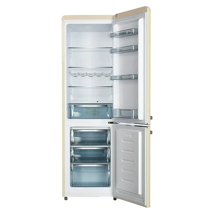 Wolkenstein Kühl-Gefrierkombination - Nutzinhalt Gesamt: 149 l, 62,6 x 54,6 x 177,5 cm, Creme - Ein freistehender Kühl- und Gefrierschrank in Creme mit geöffneten Türen, der seine leeren Regale und Schubladen zeigt.