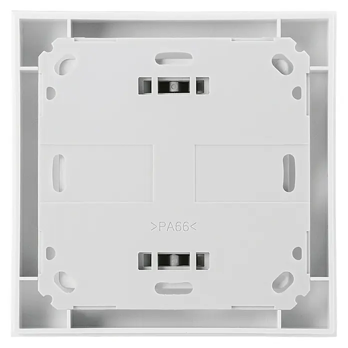 Homematic IP Funk-Temperatursensor HmIP-STHD - Weiß, 25 x 86 x 86 mm, Batteriebetrieben, Display - Nahaufnahme der Rückseite einer weißen Unterputzdose mit der Aufschrift ">PA66<", die für Elektroinstallationen verwendet wird.