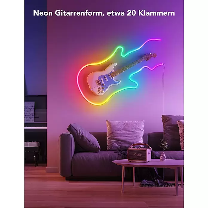Govee Befestigungsclip-Set - Passend für: Govee Neon-LED-Streifen in H61A1-Profilen - Regenbogenfarbenes Neonlicht in Gitarrenform, das eine Wohnzimmerwand über einem Sofa und einer E-Gitarre beleuchtet.