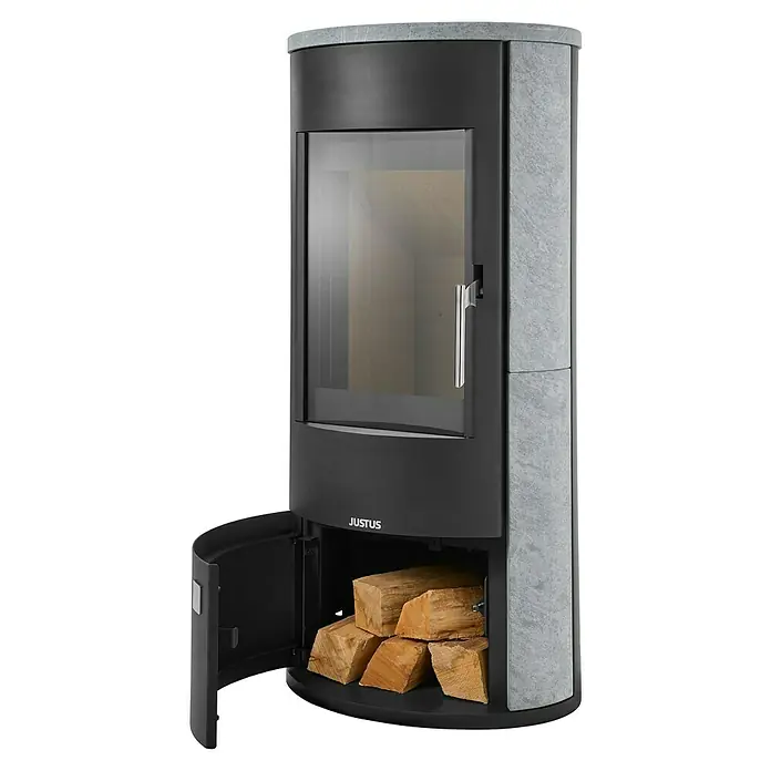 Justus Kaminofen Austin 7 - 7 kW, Raumheizvermögen: 144 m³, Material Verkleidung: Speckstein, Schwarz/Speckstein - Justus Kaminofen mit Holzfach und Feuerraum, moderne Heizlösung für gemütliche Wärme und stilvolles Design im Wohnraum.