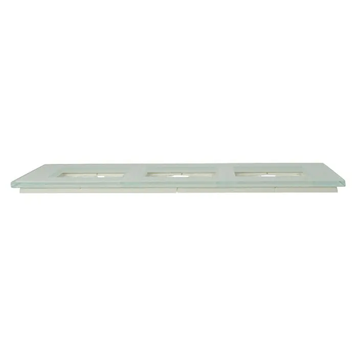 Glas-Abdeckrahmen - Mint glänzend, 3-fach, Passend für: Schalterserien mit dem Maße 55x55mm - Eine dreifache Glasabdeckung für Lichtschalter, die ein modernes und elegantes Design aufweist. Sie ist weiß und transparent.