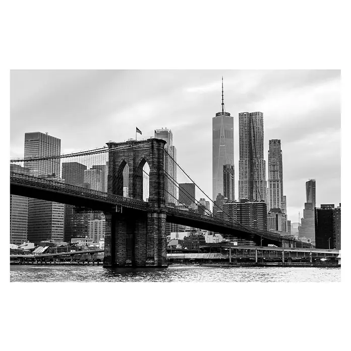 Cuadro Brooklyn B&N - Brooklyn B&N, An x Al: 140 x 90 cm, 1 pzs. - Fotografía en blanco y negro del Puente de Brooklyn con el horizonte de Nueva York al fondo. Arquitectura impactante y lugares emblemáticos.