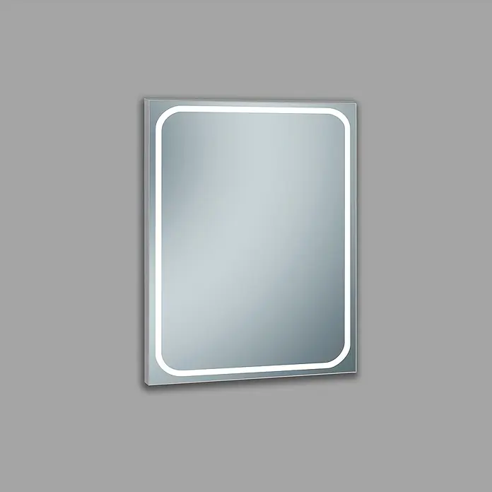 Camargue Lichtspiegel Emin - 60 x 70 cm, Silber, Leuchtmittel - Dieser Artikel zeigt einen rechteckigen Spiegel mit abgerundeten Ecken und integrierter Beleuchtung, ideal für moderne Badezimmer.