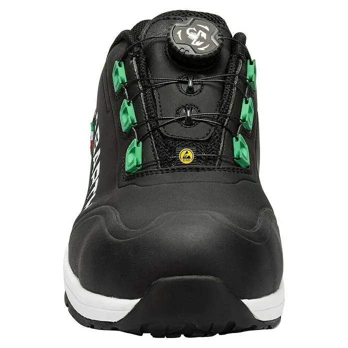Abarth Zapato bajo de seguridad Scorpion - 42, Clase de protección según EN ISO 20345: S3, Negro/Verde - Primer plano de un zapato de seguridad negro con sistema de cordones verde y símbolo ESD, que garantiza protección laboral.