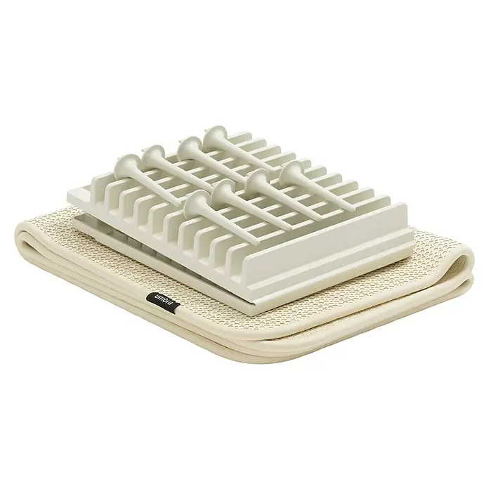 Umbra Abtropfmatte Udry Peg - L x B x H: 47 x 17 x 9 cm, Kunststoff, Beige - Umbra weißer Kunststoff-Abtropfständer mit Stiften und beigefarbener Strukturmatte.