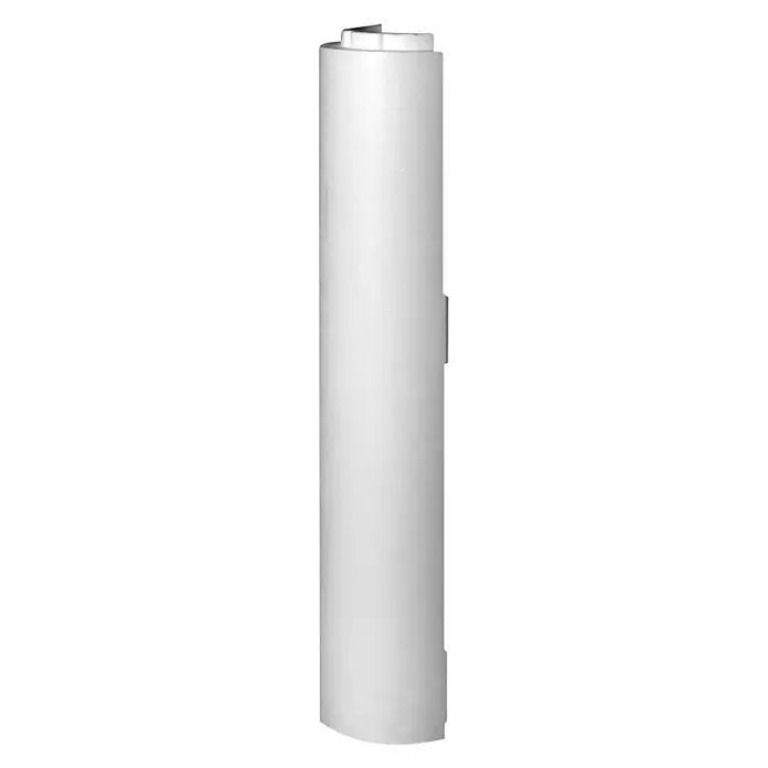 Dekoelement Halbsäule HS 22 R/H - Expandiertes Polystyrol (EPS) - Nahaufnahme eines weißen, zylindrischen Produkts mit einer unregelmäßigen Oberseite, das sich von einem dunklen Hintergrund abhebt.