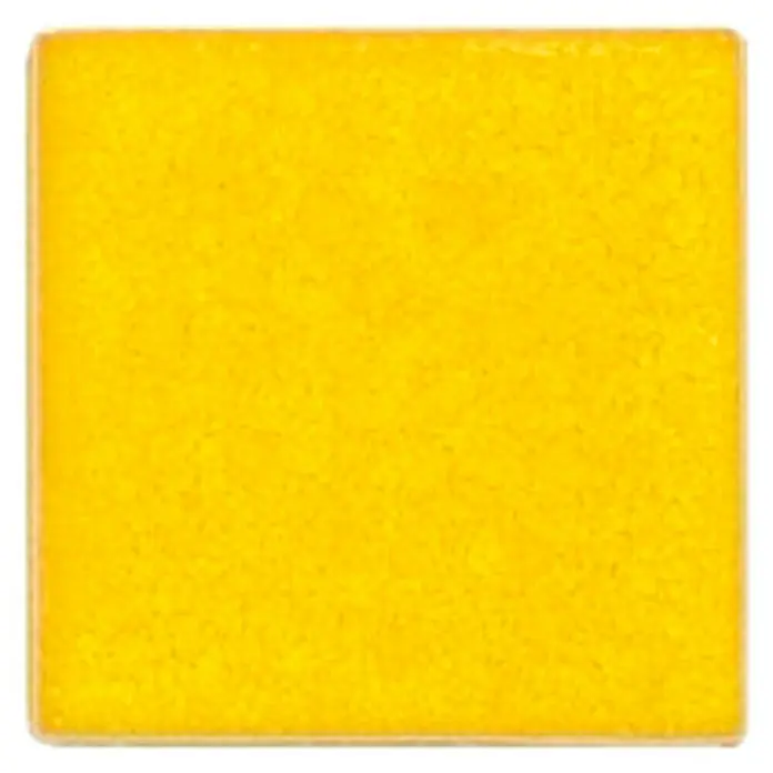 Esmalte de color Botz - Fuego sol, 200 ml - Producto cuadrado amarillo con una textura uniforme, ideal para diversas aplicaciones de artesanía y diseño.