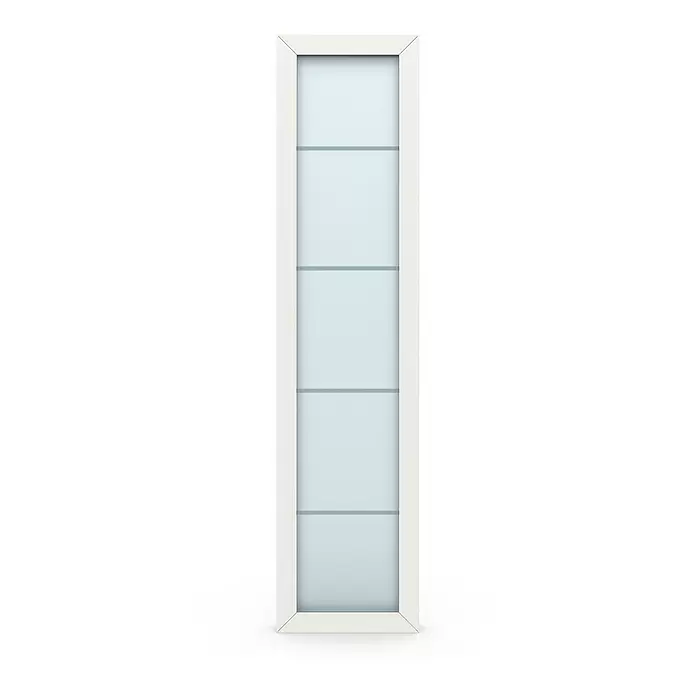 Gerda Seitenteil Thermo Prime - 50 x 210 cm, Weiß, Sandgestrahlt mit 4 Klarstreifen - Schmales, vertikales Tür- oder Fensterelement mit weißem Rahmen und hellblauen, horizontal geteilten Glasscheiben.
