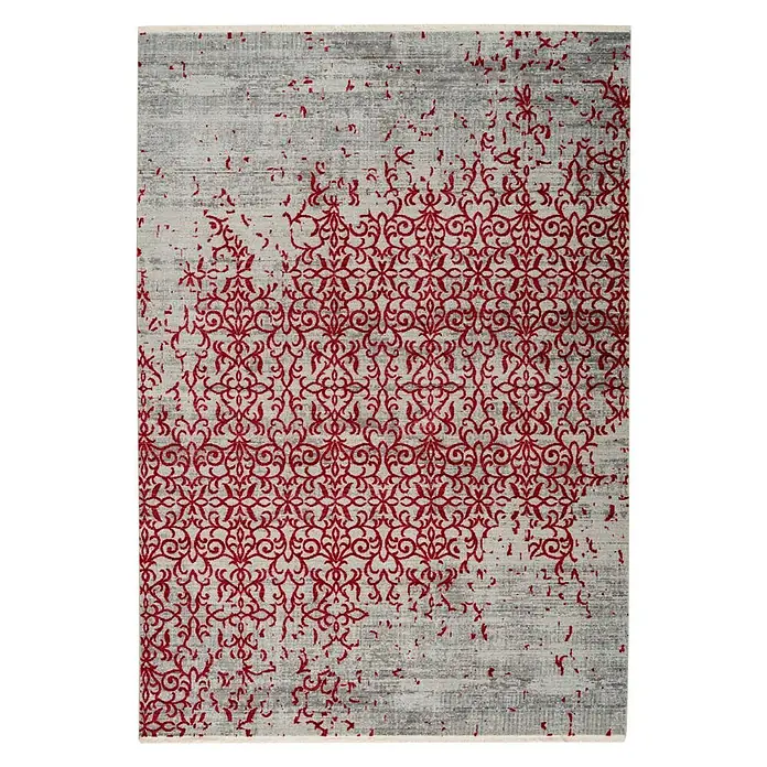 Kayoom Kurzflorteppich Baroque - Grau/Rot, 290 x 200 cm, 100 % Polyester - Ein grauer Teppich mit einem sich wiederholenden roten Ornamentmuster, das einen Hauch von Eleganz und Stil in jeden Raum bringt.
