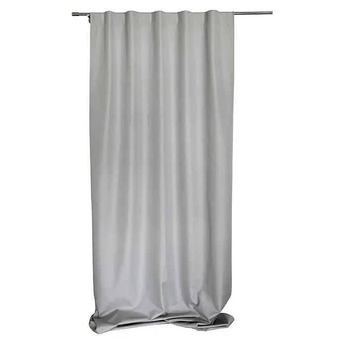 Cortina opaca Termorreguladora - An x Al: 140 x 300 cm, 100% poliéster, Gris - Aquí hay una cortina opaca gris colgada de una barra. La cortina tiene una caída elegante y bloquea la luz de manera eficaz.