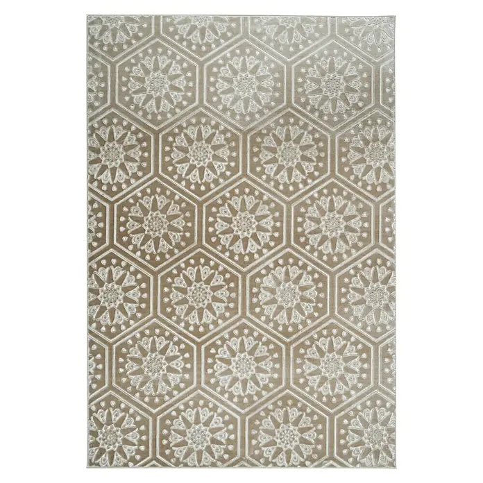 Kayoom Kurzflorteppich Monroe II - Braun, 170 x 120 cm, 100 % Polyester - Nahaufnahme eines beigen Teppichs mit einem geprägten, floralen Sechseckmuster für ein stilvolles Ambiente.