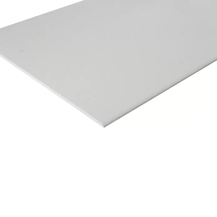 Knauf Gipskartonplatte Universal GKF - 1.500 x 1.000 x 12,5 mm - Weißes, rechteckiges Paneel, vermutlich eine Gipskarton- oder Bauplatte, schräg von oben.