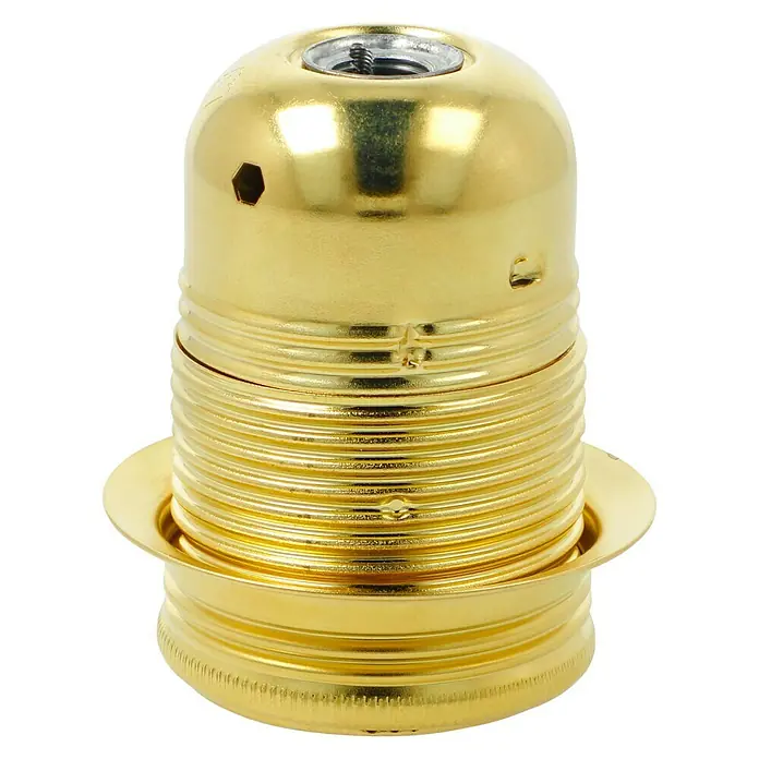 Voltomat Lampenfassung mit Außengewindemantel - E27, Metall, Vermessingt, Max. Anschlussleistung: 60 W, Messing - Nahaufnahme einer goldenen Lampenfassung mit Gewinde und zentraler Fassung für eine Glühbirne auf schwarzem Hintergrund.
