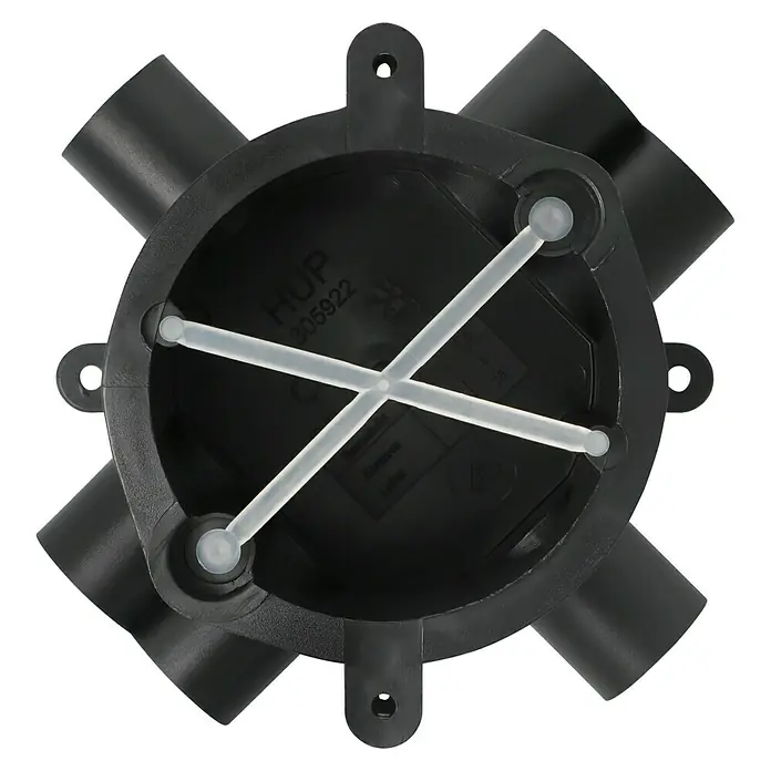 Kölner Deckendose - Kunststoff, 1 Stk. - Das Bild zeigt eine schwarze HUP Verteilerdose, ideal für elektrische Installationen, mit mehreren Anschlüssen und interner Verstrebung.