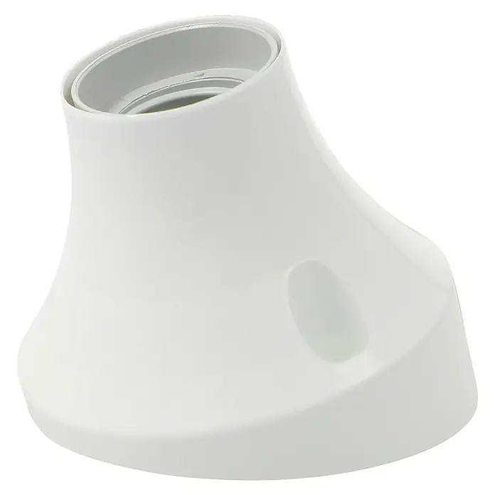 Wandfassung schräg - E27, Weiß, Material: Kunststoff, Max. Anschlussleistung: 60 W - Nahaufnahme einer weißen Lampenfassung mit einer Öffnung für eine Glühbirne, präsentiert auf einem schwarzen Hintergrund.