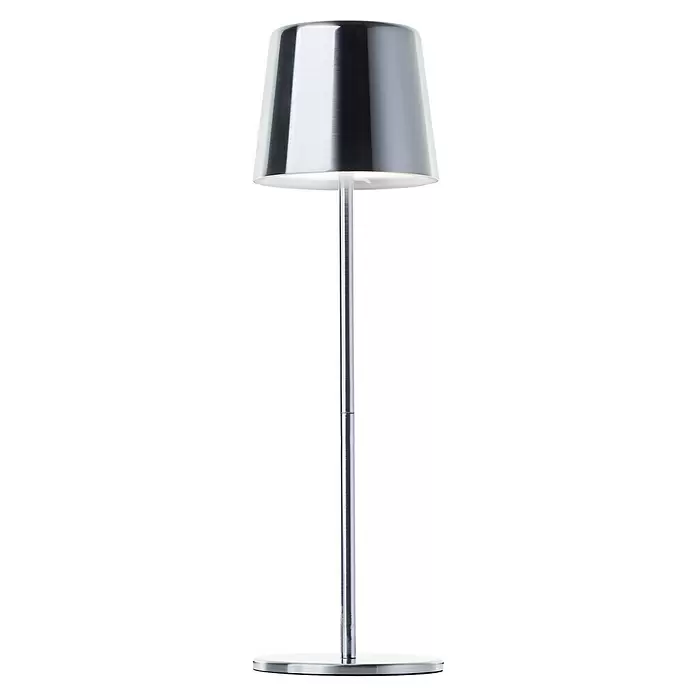 Brilliant Akku-Tischleuchte Xaana - 2 W, Silber, Mehrfarbig - Elegante silberne Tischlampe mit konischem Schirm, warm leuchtend, schlankem Ständer und rundem Fuß.