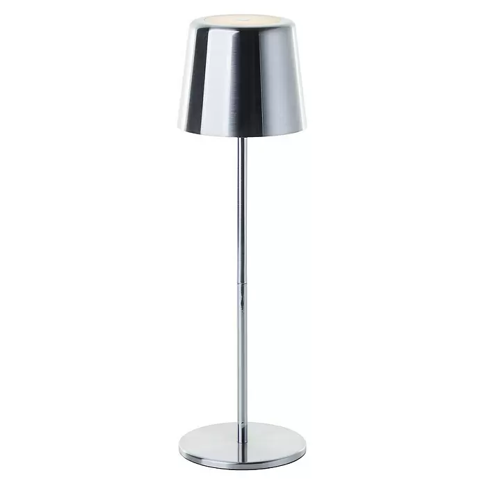 Brilliant Akku-Tischleuchte Xaana - 2 W, Silber, Mehrfarbig - Moderne silberne Metall-Tischlampe mit konischem Schirm und rundem Fuß.