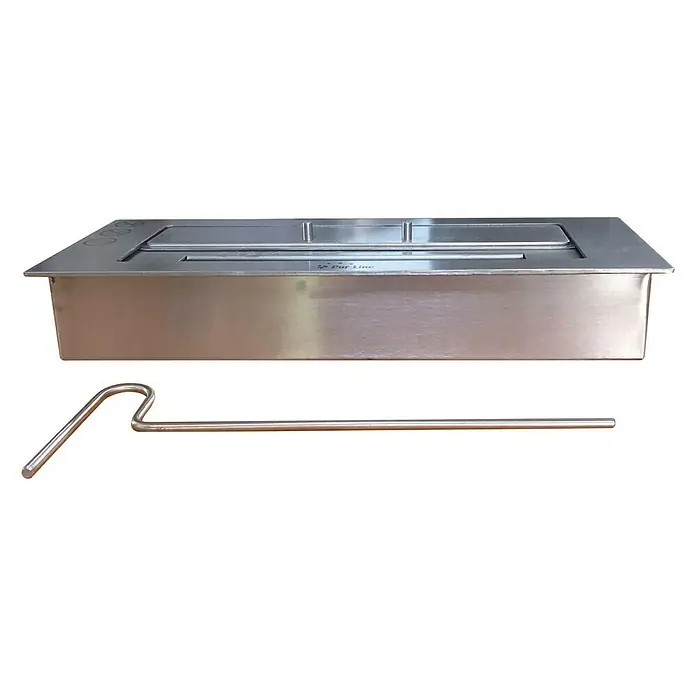 Purline Bloque de combustión F9645 - L x An x Al: 15 x 45 x 8 cm, Acero inoxidable - Primer plano de una chimenea de bioetanol de acero inoxidable con una herramienta para encender y apagar el fuego.