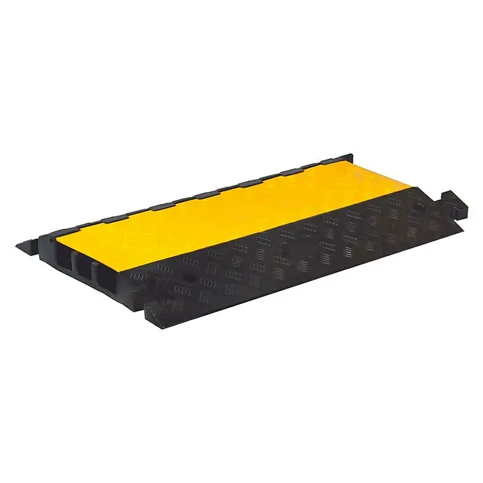 Schake Schlauch- & Kabelbrücke System A - 880 x 600 x 75 mm - Schwarzer Kabelkanal mit gelbem Deckel zum Schutz von Kabeln und zur Vermeidung von Stolperfallen.