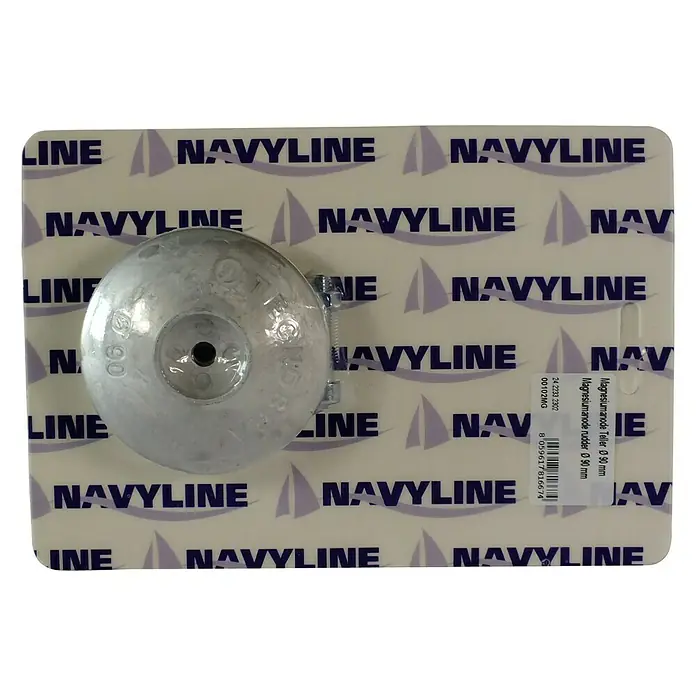 Opferanode - Magnesium, Ø x H: 50 x 11 mm, Süß- & Brackwasser, Rund - Das Bild zeigt eine Navyline Magnesiumanode Rudder Ø 90 mm, die auf einer Verpackung mit Navyline-Logo präsentiert wird.