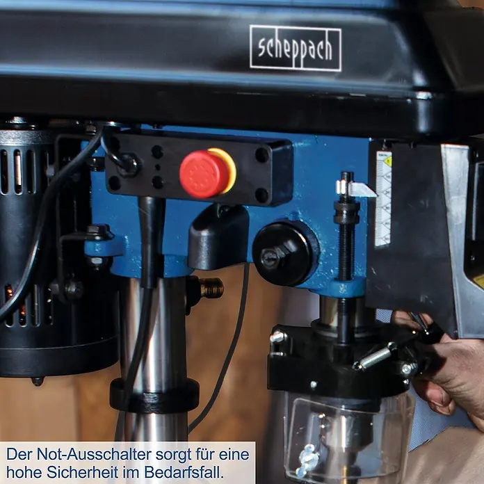 Scheppach Tischbohrmaschine DP16 SL - 550 W, 510 U/min - 2.430 U/min, Spannweite Bohrfutter: 3 mm - 13 mm - Der Not-Ausschalter sorgt für hohe Sicherheit bei der Scheppach Tischbohrmaschine im Bedarfsfall.