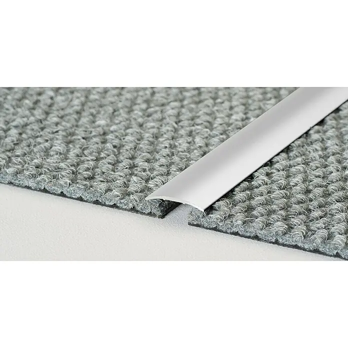 LOGOCLIC Übergangsprofil 130 - Silber, 2,7 m x 30 mm x 3,9 mm, Montageart: Kleben - Silberne Übergangsleiste für Teppichboden, die einen sauberen und professionellen Übergang zwischen zwei Teppichbereichen schafft.