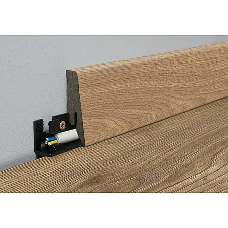 LOGOCLIC Aquaprotect Sockelleiste K58 C Piton Oak