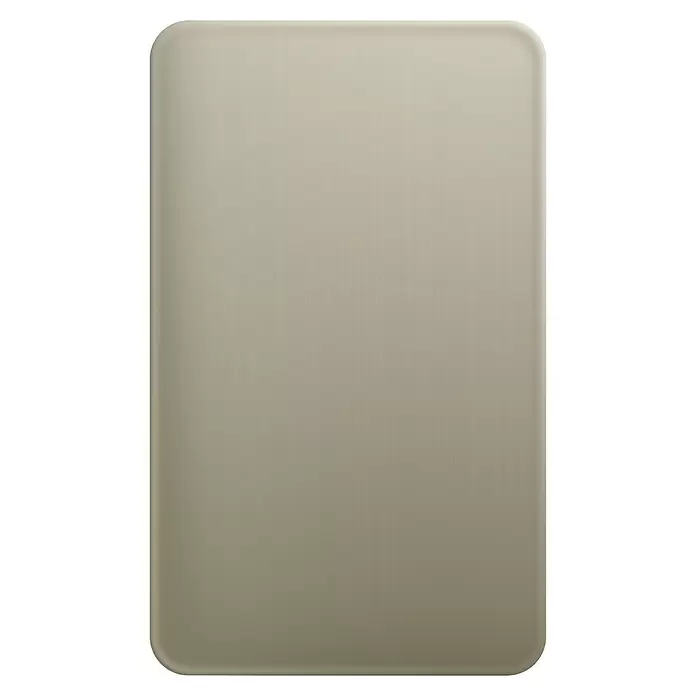 Grosfillex Wall+ Perfil con ranura - 2.600 x 18 x 6 mm, Plata - Panel rectangular beige-gris cepillado con esquinas redondeadas.