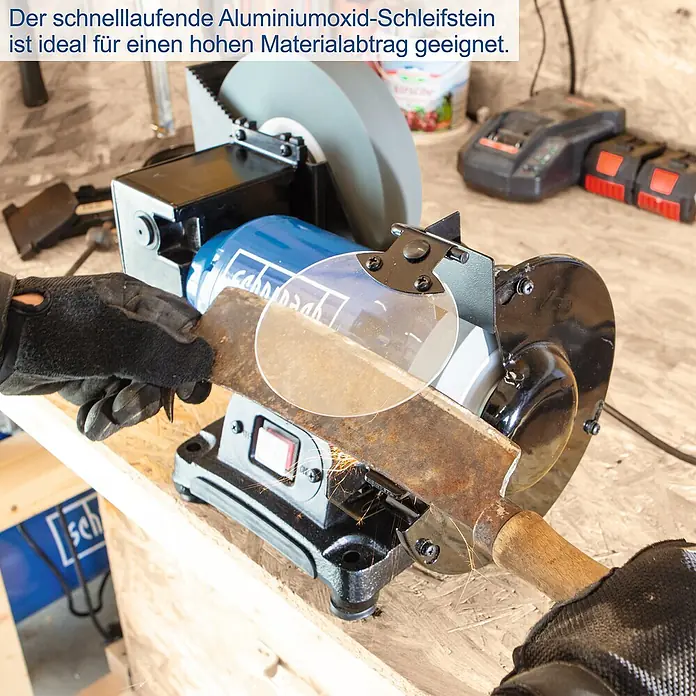 Scheppach Elektro-Nass-Trockenschleifer BG 200W - 250 W - Der Aluminiumoxid-Schleifstein ideal für hohen Materialabtrag. Er ist schnelllaufend und präzise für optimale Ergebnisse.