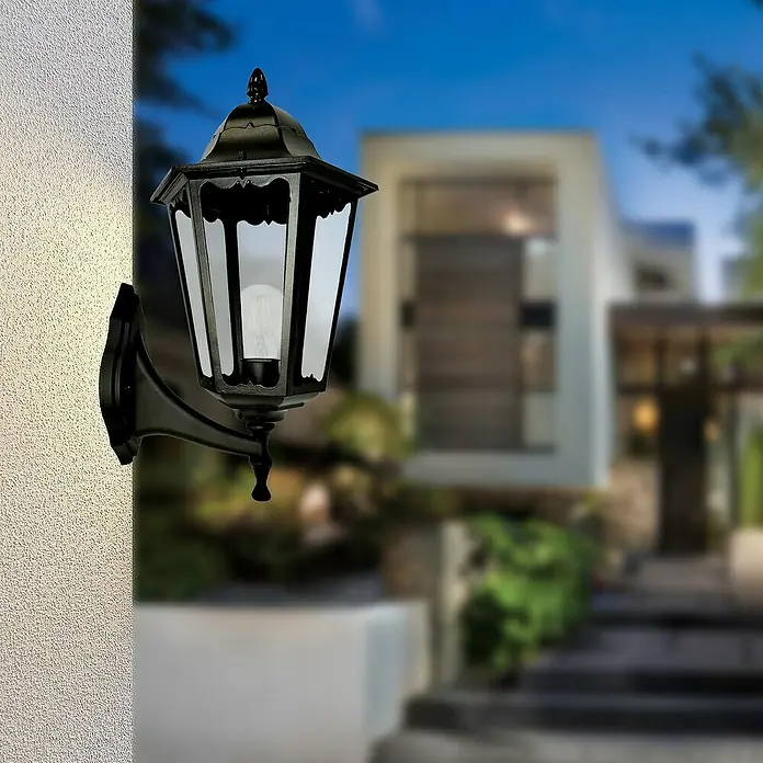 Panaled Vagg Aplique exterior - 60 W, 28,3 x 22,4 x 42 cm, Negro, IP44, Ascendente - Elegante lámpara de pared negra para exteriores. Ilumina con estilo fachadas y entradas con su diseño clásico.
