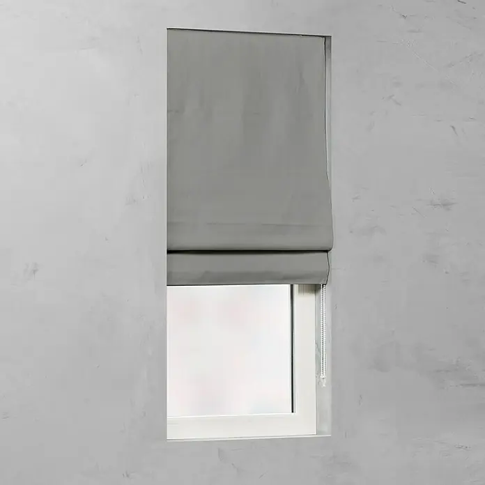 Raffrollo - B x H: 60 x 180 cm, Grau - Graue Rollo-Fensterabdeckung in einem Raum mit einer strukturierten grauen Wand. Perfekt für Privatsphäre und Stil.
