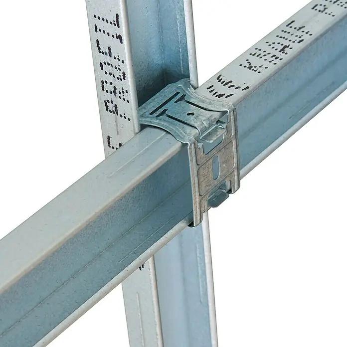 Knauf Kreuzverbinder - Stahl, 1 Stk. - Detailaufnahme einer Metallprofil-Kreuzverbinder-Konstruktion, die Stabilität und Verbindung im Bauwesen zeigt.