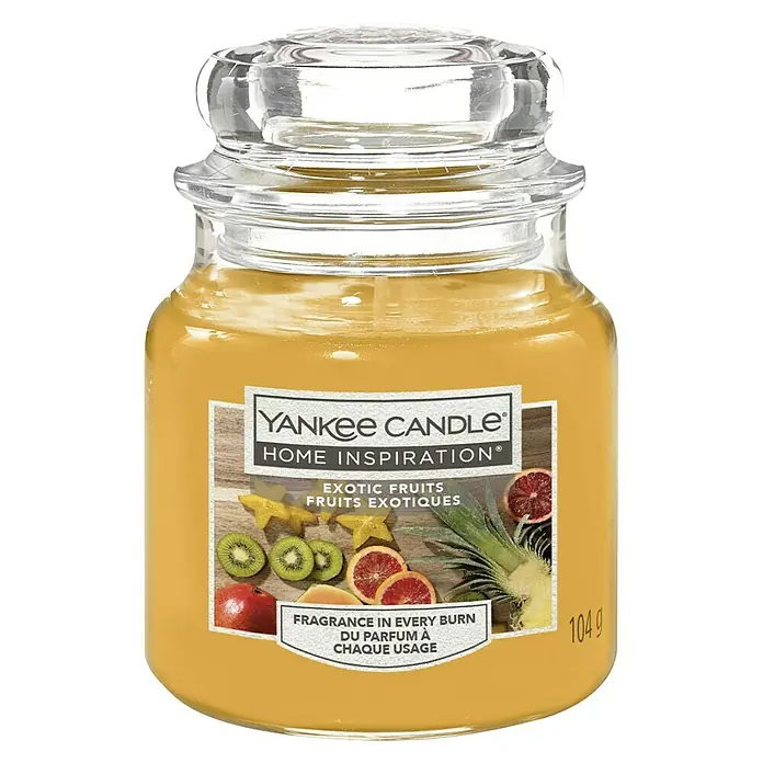 Yankee Candle Home Inspirations Duftkerze - Im Glas, Exotic Fruits, Small - Ein Yankee Candle Home Inspiration Duftkerze im Glas mit dem Duft "Exotic Fruits". Die Kerze verströmt einen fruchtigen Duft im ganzen Raum.