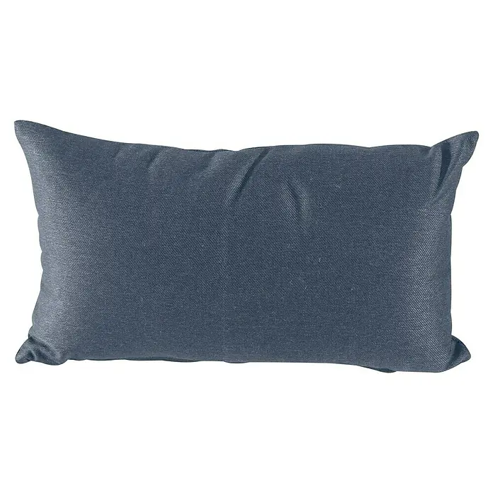 Kissen - Dunkelblau, L x B: 50 x 30 cm, Bezug: 100 % Polyester - Das Bild zeigt ein rechteckiges, dunkelblaues Zierkissen mit einer leicht genarbten Textur, ideal für Sofa oder Bett.