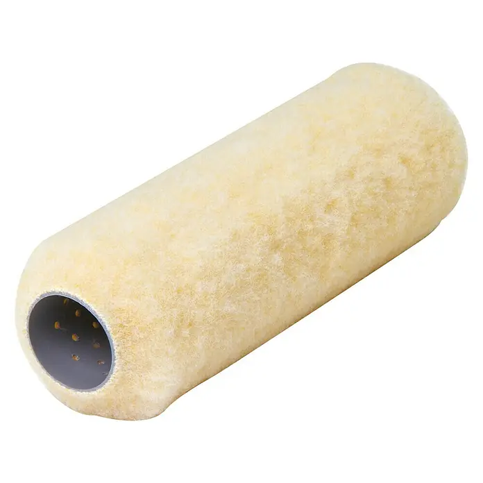 Graco Rodillo para la pintura - L x An: 23 x 19 cm, Específico para: Sistemas de pulverización Graco, Para exterior - Primer plano de un rodillo de pintura, perfecto para una pintura precisa y superficies lisas, una herramienta esencial para las tareas de pintura.