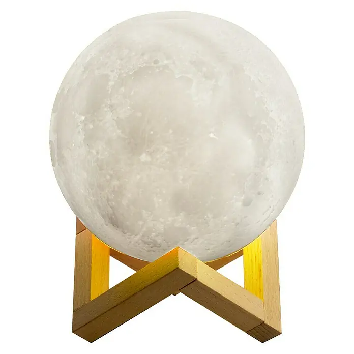 Voltomat Tischleuchte Luna - 15 W, Weiß, RGB - Mondlampe mit hölzernem Ständer. Das sanfte Licht erzeugt eine beruhigende Atmosphäre, ideal für Schlafzimmer oder Wohnzimmer.