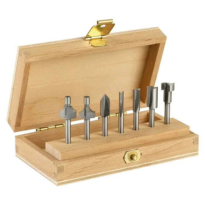 Dremel Fräser-Set 660 - Durchmesser Schaft: 3,2 mm, 7 -tlg. - Set mit verschiedenen Fräsern in einer Holzbox, ideal für präzise Holzarbeiten und detailreiche Projekte.