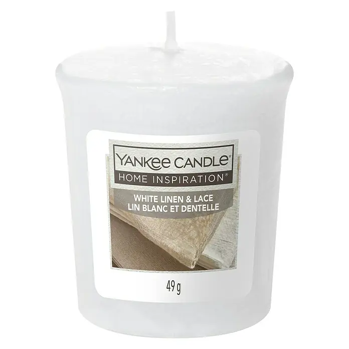 Yankee Candle Home Inspirations Votivkerze - White Linen & Lace, 49 g - Weiße Yankee Candle Home Inspiration mit dem Duft White Linen & Lace, 49 g.