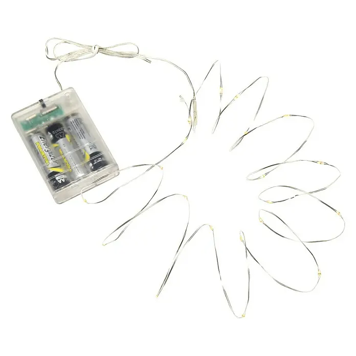 Konstsmide LED-Lichterkette - Innen, Lichtfarbe: Warmweiß, Anzahl Leuchtmittel: 40 Stk., Batteriebetrieben - Lichterkette mit Batteriebetrieb in Blumendesign, ideal für Dekorationen. Die AA-Batterien sind sichtbar.