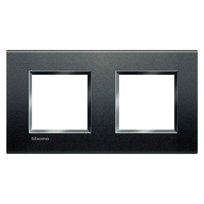 Bticino Living Light Marco - Antracita, Modelo de mecanismos: x 2, Plástico, Colocar - Marco de interruptor negro Bticino para dos módulos, ideal para interiores modernos, que ofrece flexibilidad y diseño elegante.