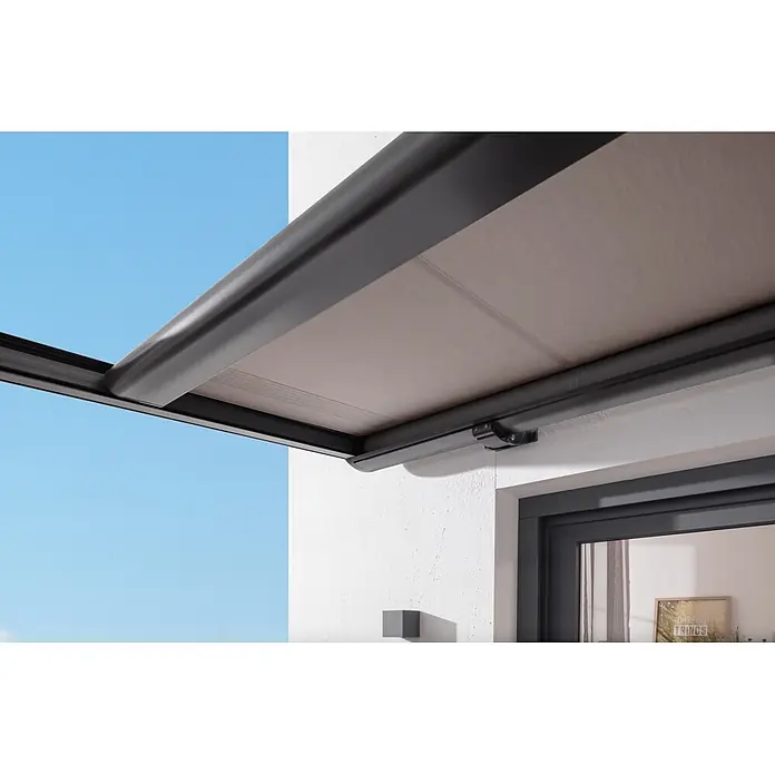 Sunfun Pergolamarkise - Breite: 4 m, Ausfall: 3 m - Nahaufnahme einer modernen Markise in Beige und Grau, die Schatten spendet und sich ideal für Terrassen eignet.