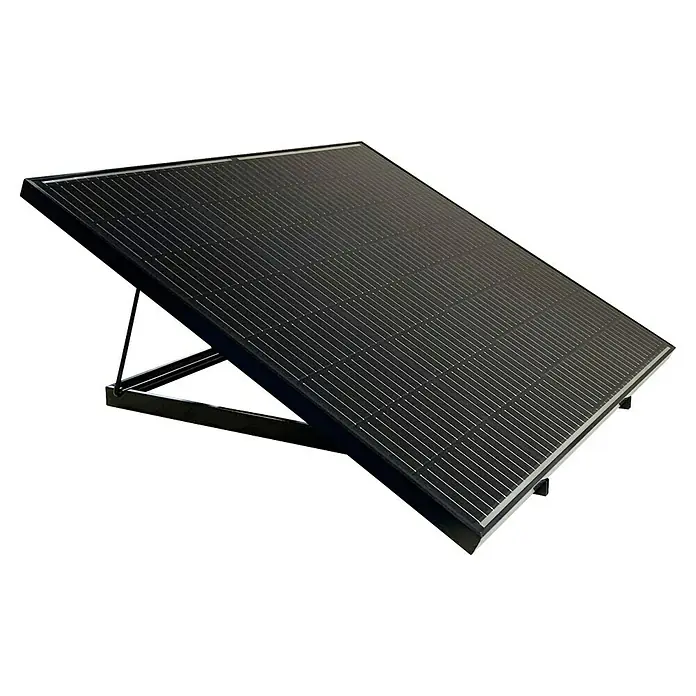 Avidsen Panel solar Soria - L x An x Al: 25 x 760 x 680 mm - Primer plano de un panel solar monocristalino negro sobre un soporte, que genera energía respetuosa con el medio ambiente.
