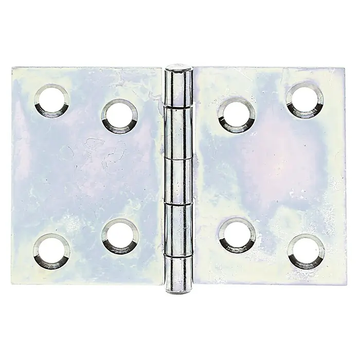 Alberts Bisagra - An x Al: 75 x 50 mm, Zincado - Primer plano de una bisagra de puerta plateada, que destaca su robusta construcción y orificios perforados con precisión para una fácil instalación.