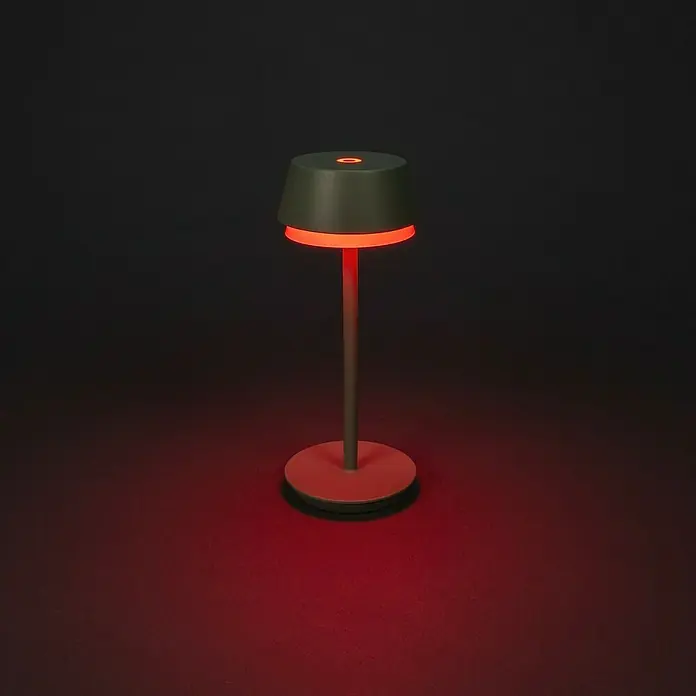 Konstsmide Akku-Tischleuchte Lyon - 2,5 W, L x B x H: 12 x 12 x 30 cm, Mintgrün, RGBW - Minimalistische Tischleuchte mit olivefarbenem Schirm und rotem Licht, die eine moderne und warme Atmosphäre schafft.